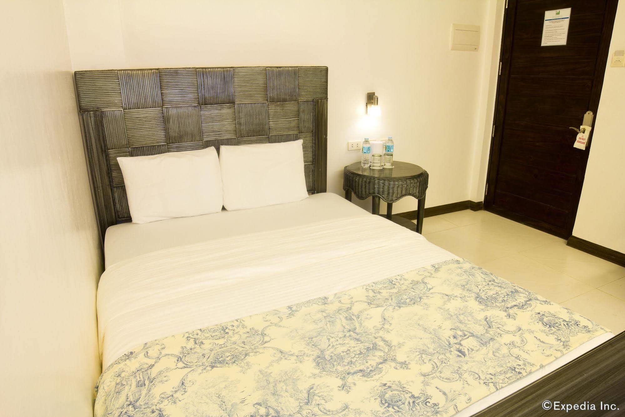 Erus Suites Hotel Boracay Manoc-Manoc Eksteriør bilde